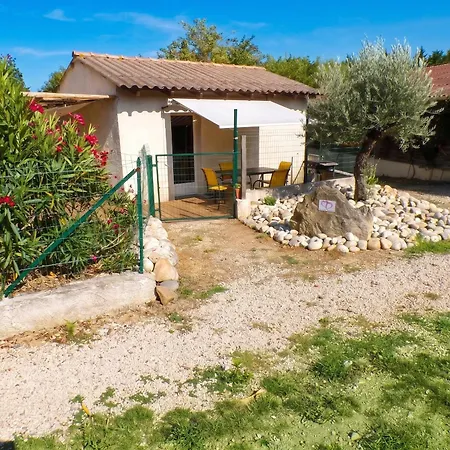 Casa de Férias Maison Cosy Avec Piscine à