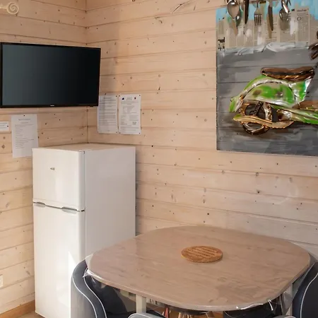 Maison Cosy Avec Piscine à Casa de Férias *